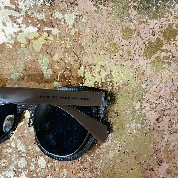Marc Jacobs Sunglasses designer accessories - Picture 8 of 12
